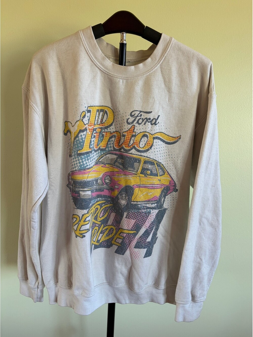 Ford Pinto Retro Graphic Crewneck Sweatshirt Men’s Medium White Car Racing